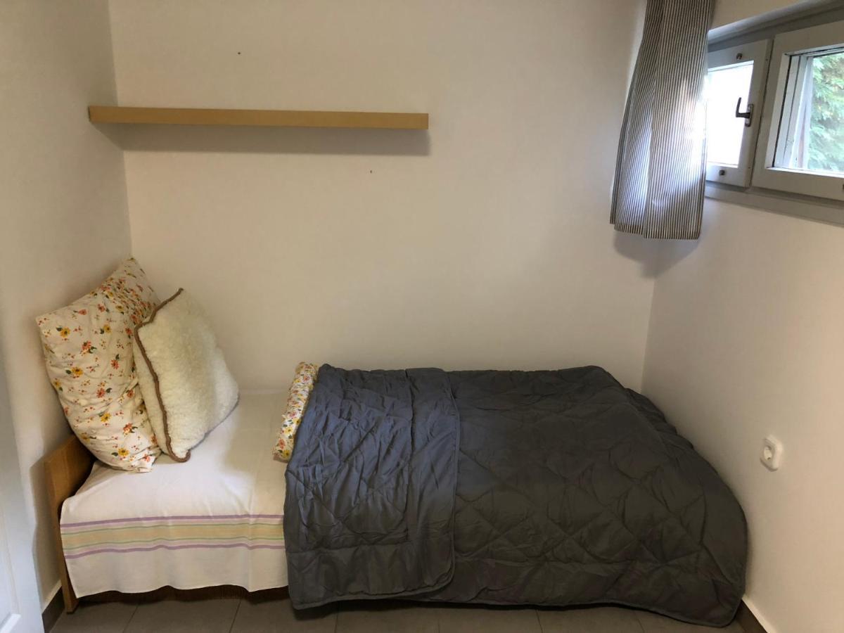 Iker Nyaralo Balatonfenyves Apartment Ngoại thất bức ảnh